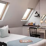 Plaza Elysees 4* Παρίσι