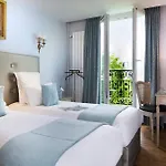 Plaza Elysees 4*