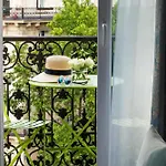 Plaza Elysees 4* Παρίσι