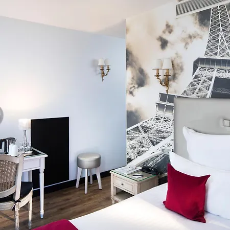 Plaza Elysees Hotel