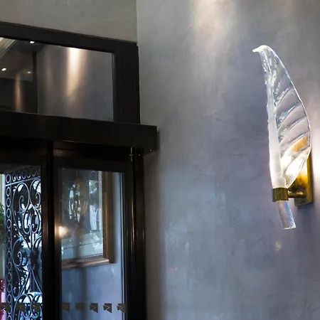 Plaza Elysees Ξενοδοχείο