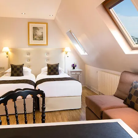 Plaza Elysees Hotel Paris