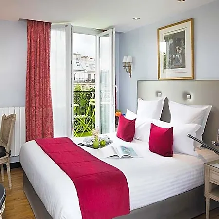Plaza Elysees Hotel 4*