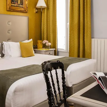 Plaza Elysees 4* Paryż