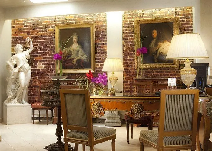 Hotel Plaza Elysees Paříž