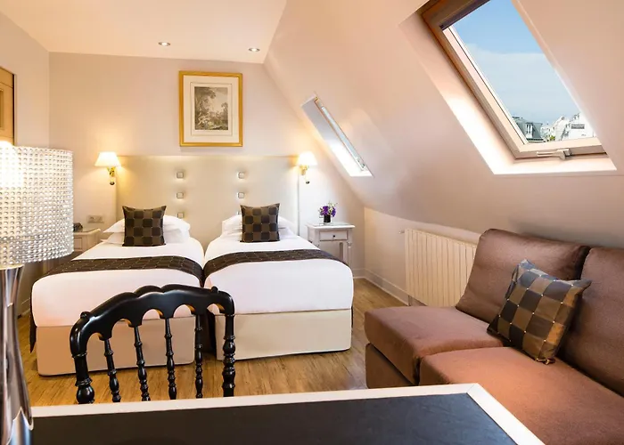 Plaza Elysees Otel Paris