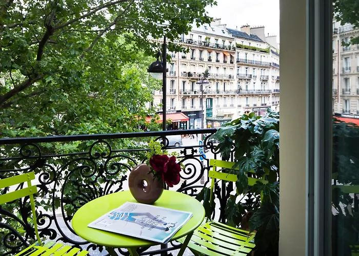 Plaza Elysees Hotel Paryż