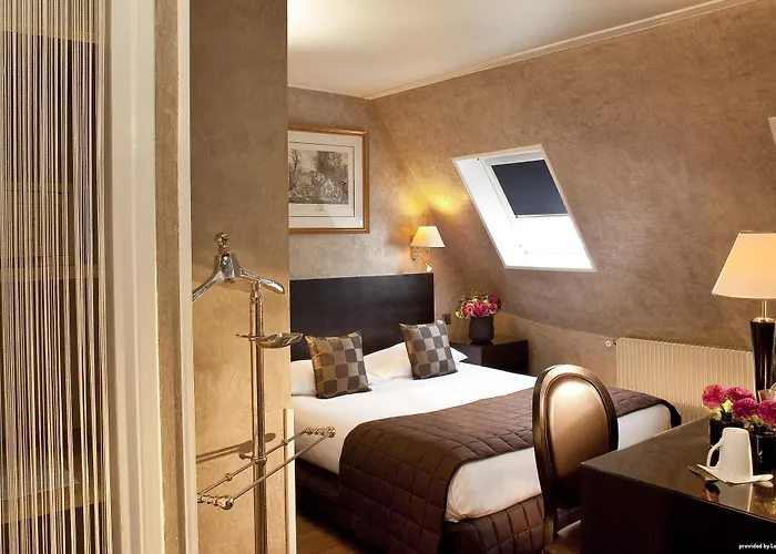 Plaza Elysees Otel Paris