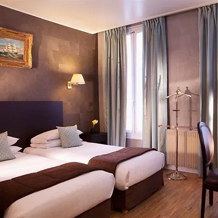 Hotel Plaza Elysees