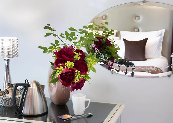 플라자 엘리제 4*